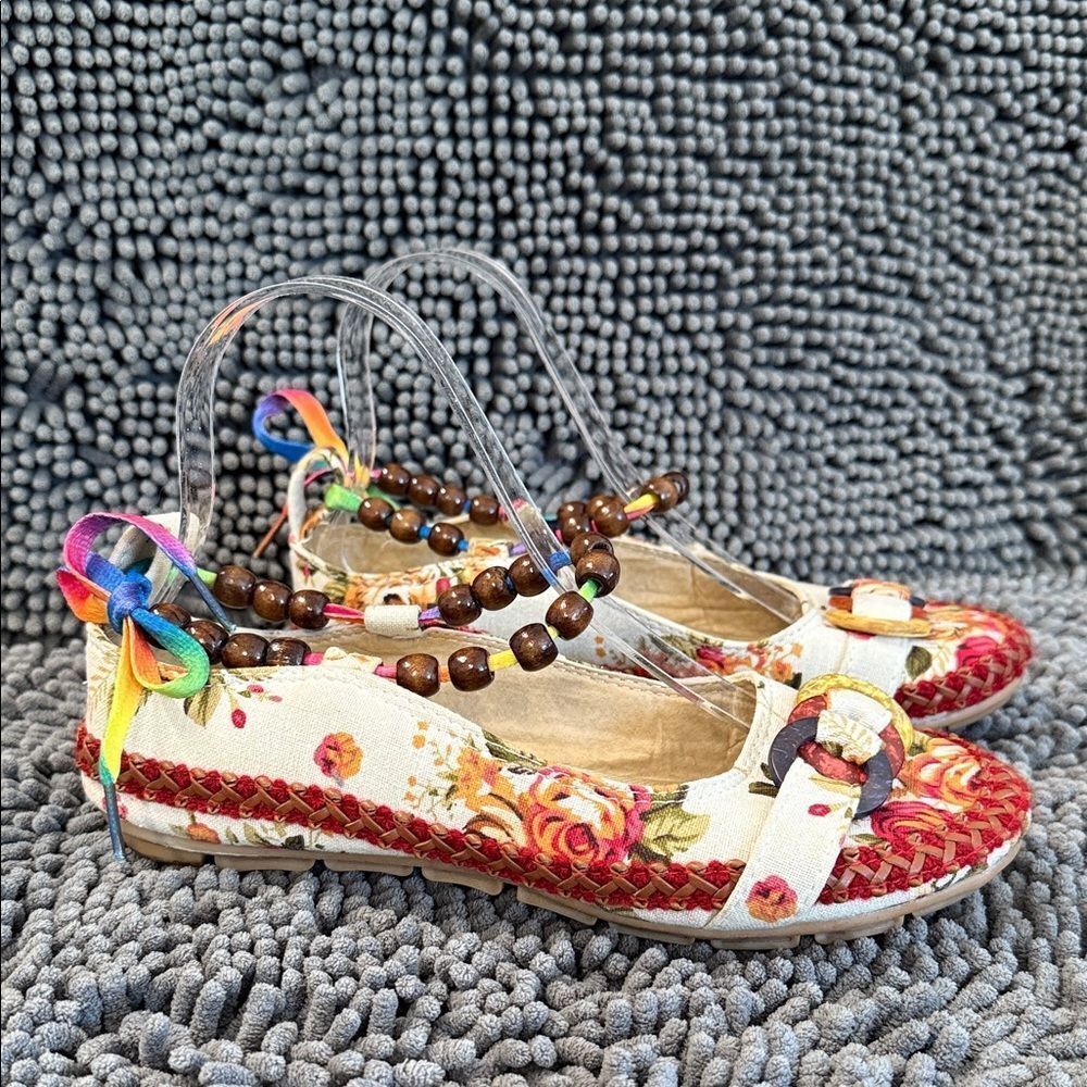 Floral Women's Shoes with Beaded Accents